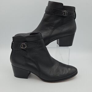 Coach Patricia Black Leather Ankle Booties Block Heel Side Zip Size 6.5B A00235